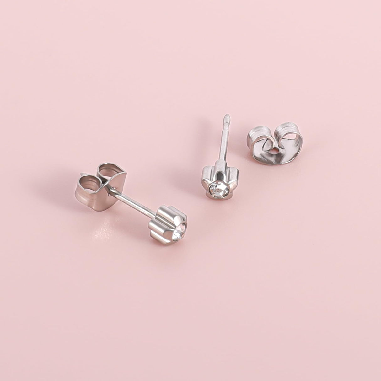 5 Pairs G23 Titanium Ear Piercing Stud Earrings for Sensitive Ears, Cubic Zirconia Stud Earrings Set for Ear Piercing Guns (Silver)