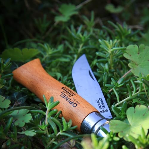 Opinel No.08 Carbon Steel Folding Pocket Knife with Beechwood Handle, Brown (2540089)