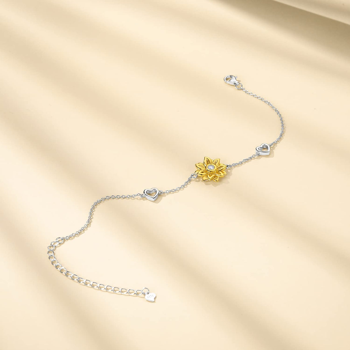 SNZM Bracelets for Women, 925 Sterling Silver Sunflower Bracelet Chain Adjustable Heart Charm Link Birthday Sunflower Jewelry for Women/Girlfriend
