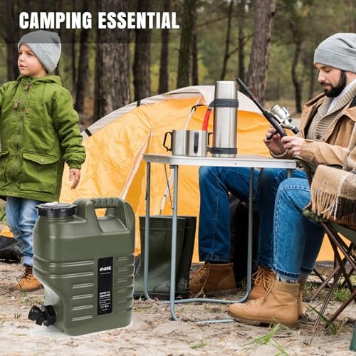Camping Water Jug, Camping Water Container,3.17 Gallon BPA Free Water Storage with Spigot, Large Water Tank,Portable Emergency Water Storage for Camping,Car, Hiking, Hurricane Supplies.Green