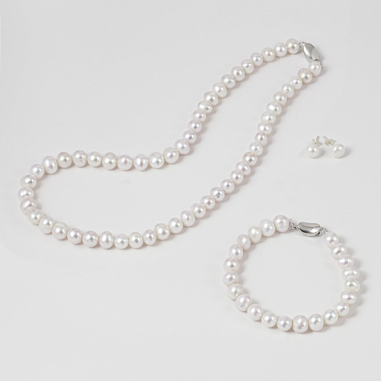 YONGMAN Freshwater Cultured Pearl Necklace Set Includes Stunning Bracelet and Stud Earrings Jewelry Set for Women Gift for Mother's Day, Anniversary, Birthday, Wedding