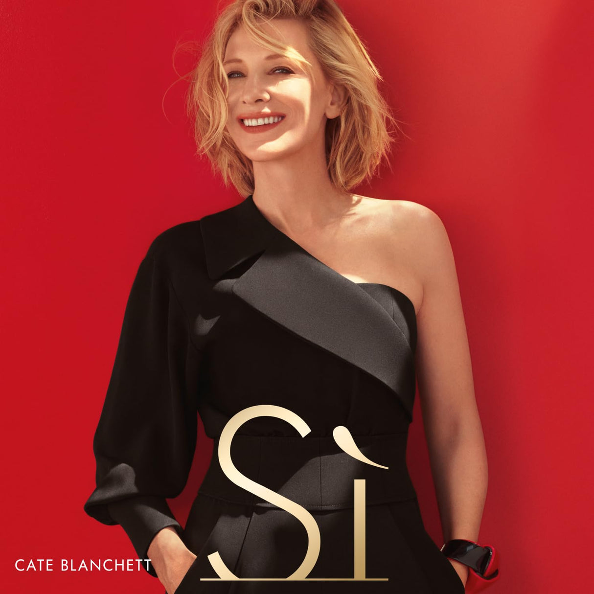 Armani Beauty– Sì – Eau de Parfum – Women's Perfume – Modern Chypre Fragrance – Blackcurrant Nectar, Rose De Mai & Freesia, Patchouli Notes - 1.0 Fl Oz