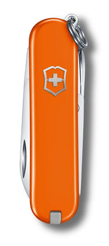 Victorinox Classic SD Swiss Army Knife, Compact, 7 Functions, Swiss Made Pocket Knife with Small Blade, Screwdriver and Key Ring - Mango Tango (Orange)