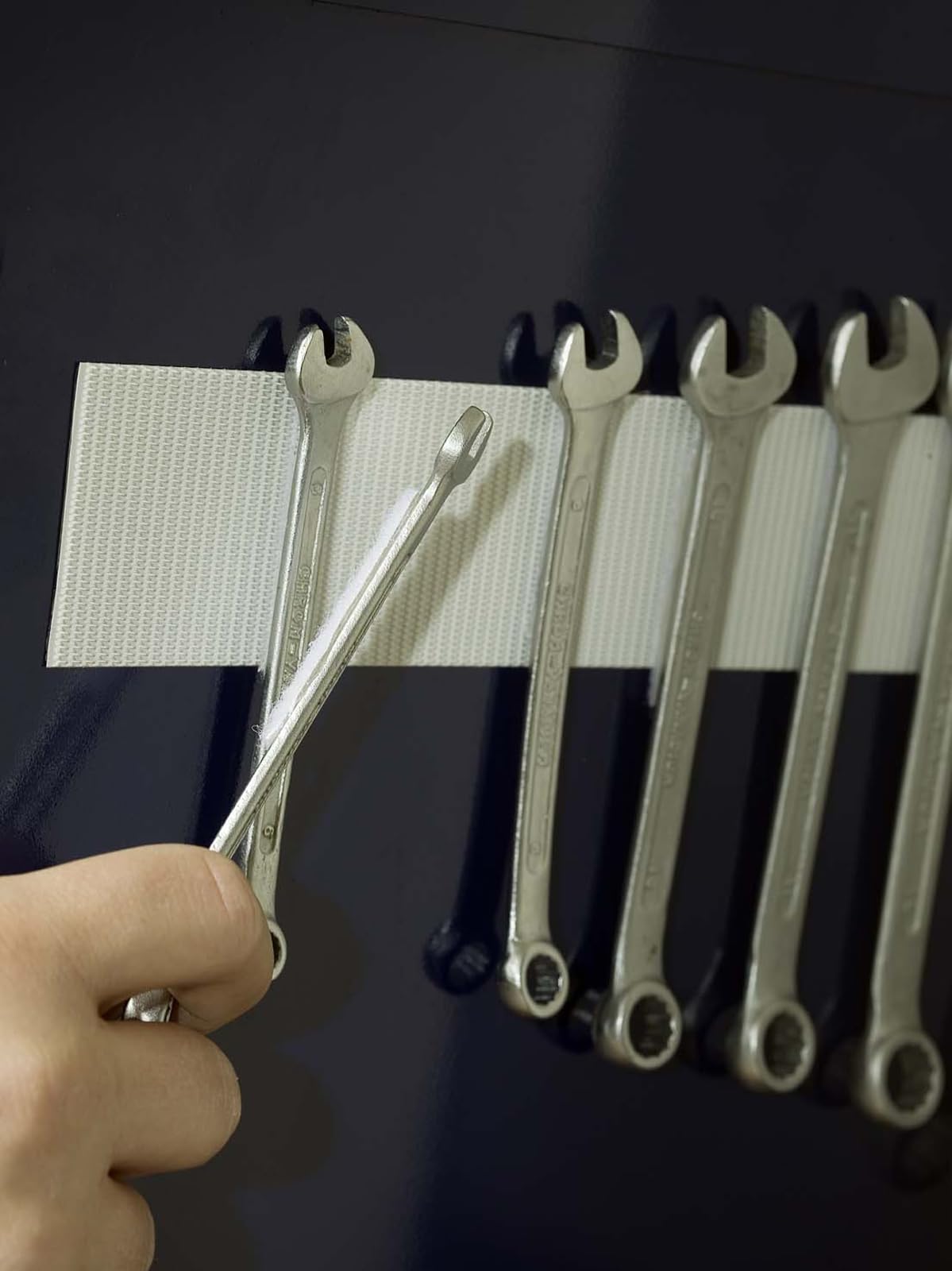 VELCRO Brand - Heavy Duty Stick On | Superior Holding Power Indoors & Outdoor Use | 50mm x 5m Tape | White