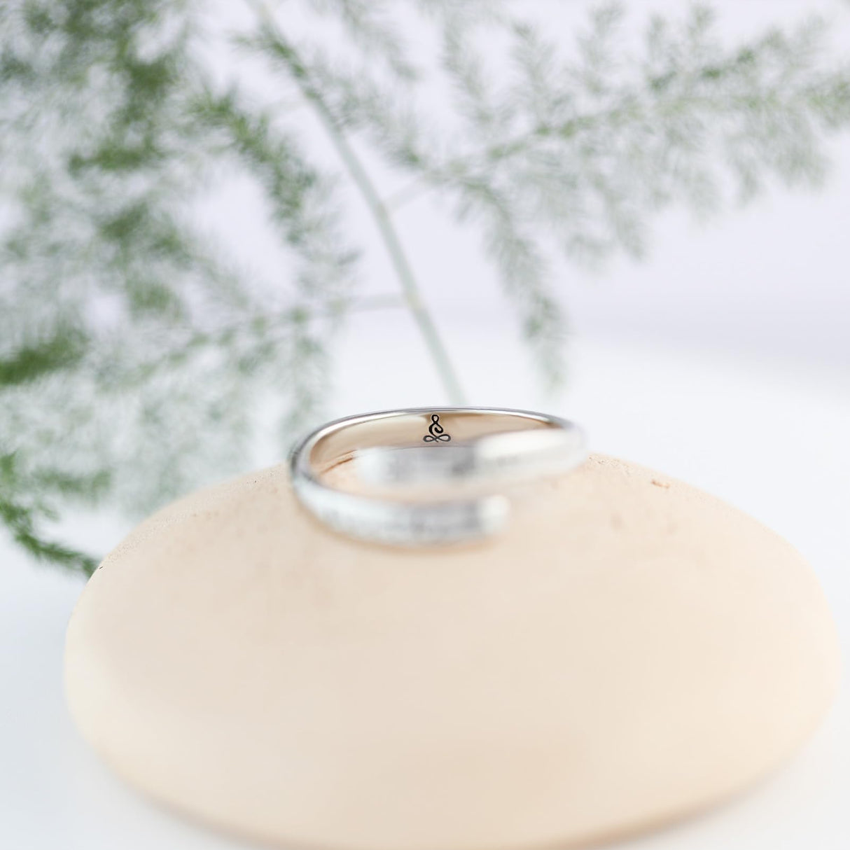 MDJY 925 Sterling Silver Inspirational Rings for Women Hope Rings Encouragement Jewelry (Just Breathe 01)