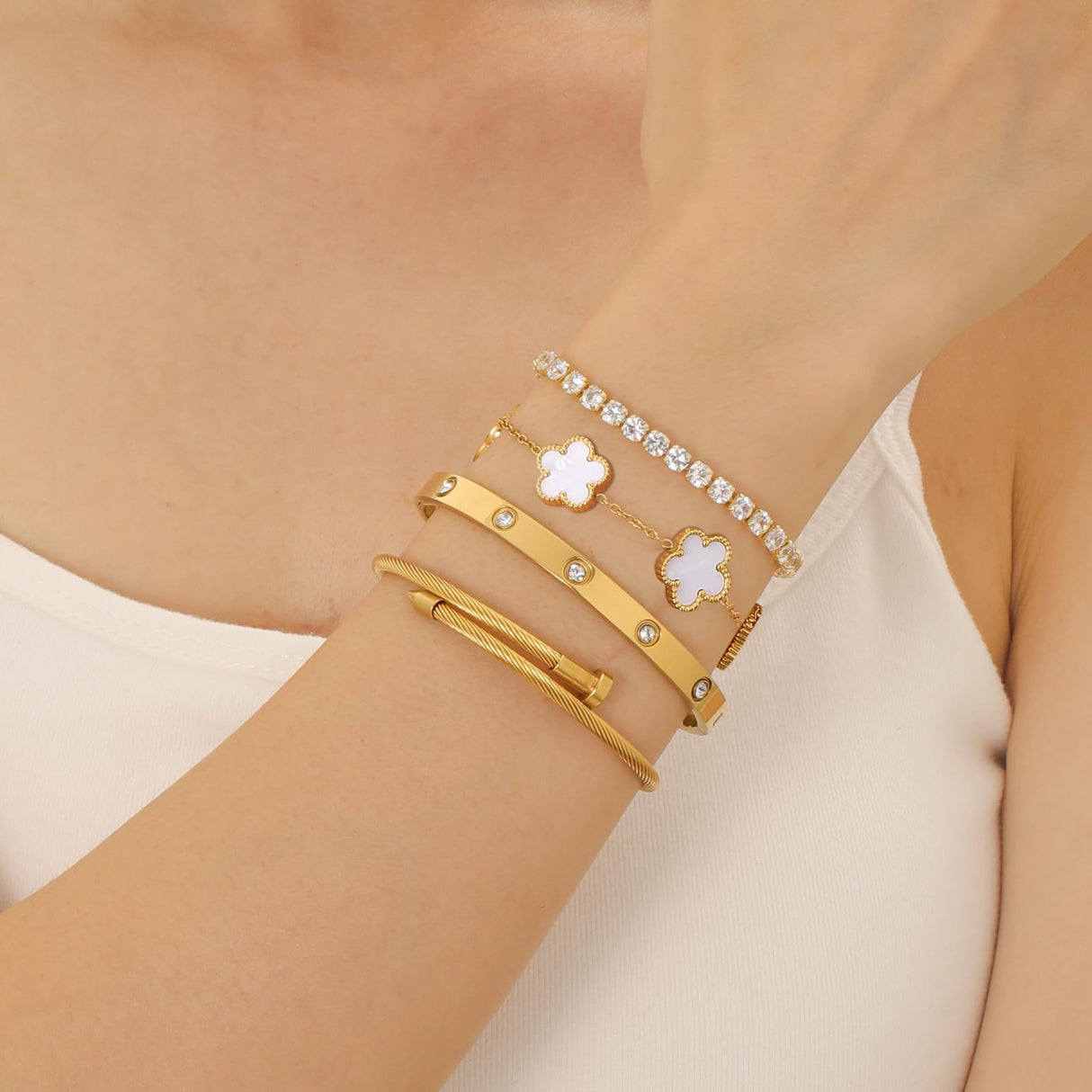 Gold Bracelets for Women, 18K Gold Plated Women Tennis Bracelets Clover Nail Love Bangle Bracelet Set, Gold Bracelet Stackable Set Trendy Jewelry, Gifts for Women's Day and Mother's Day (04-Color-white)