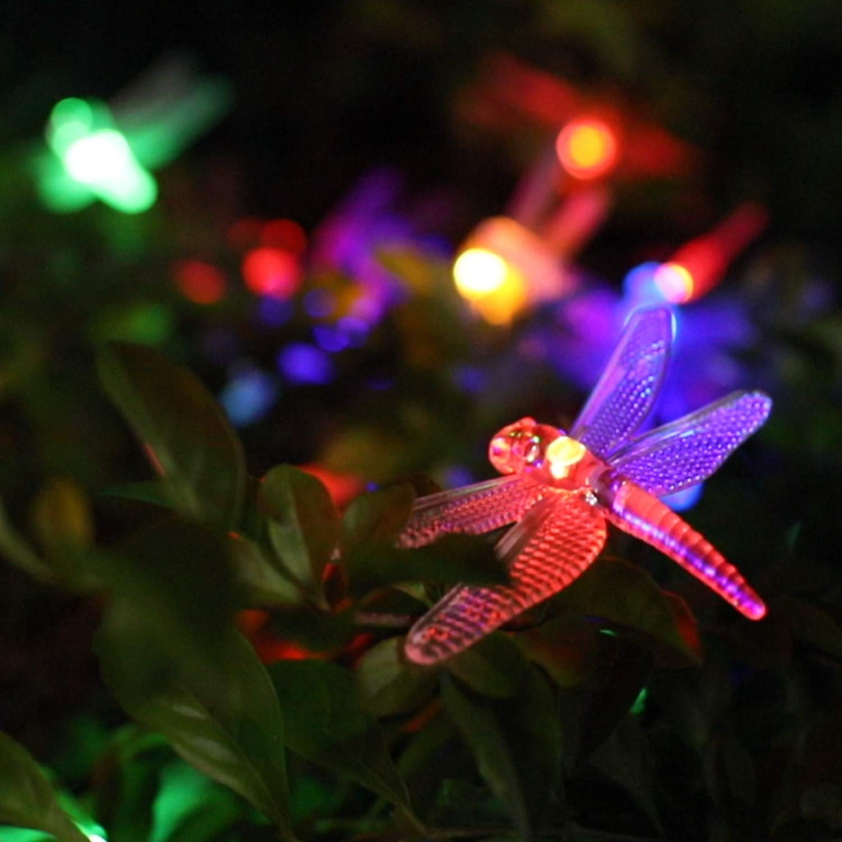 Solar Bee String Lights Outdoor 31FT 50 LED Honeybee Fairy Lights with 8 Lighting Modes, Waterproof Solar Bumble Bee for Patio Yard Garden Grass Wedding Christmas Party Decor, Warm White