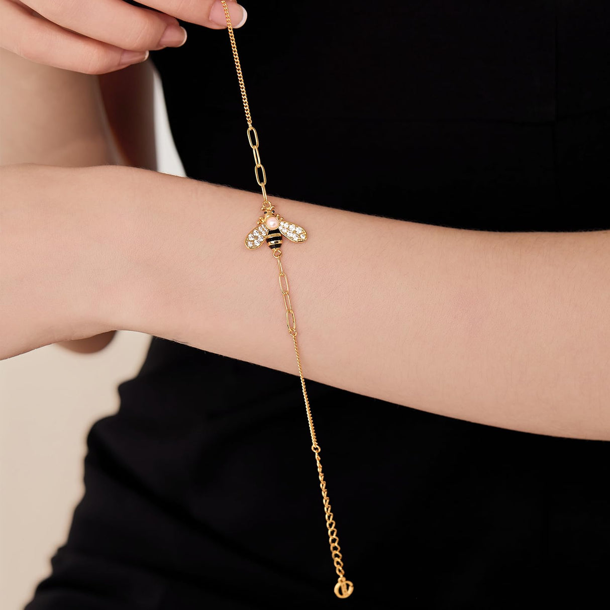 Cicy Bell Bracelets for Women Bumble Bee 18K Gold Plated Bracelets Oval Pearl Cubic Zirconia Figaro Chain Trendy Cute Animal Jewelry Gift
