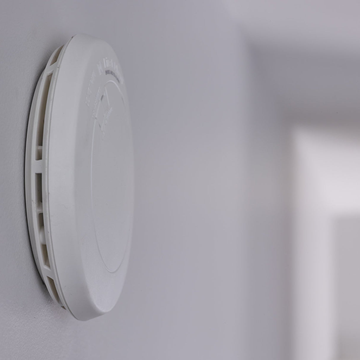 FIRST ALERT Battery Powered P1210E Smoke Alarm, White