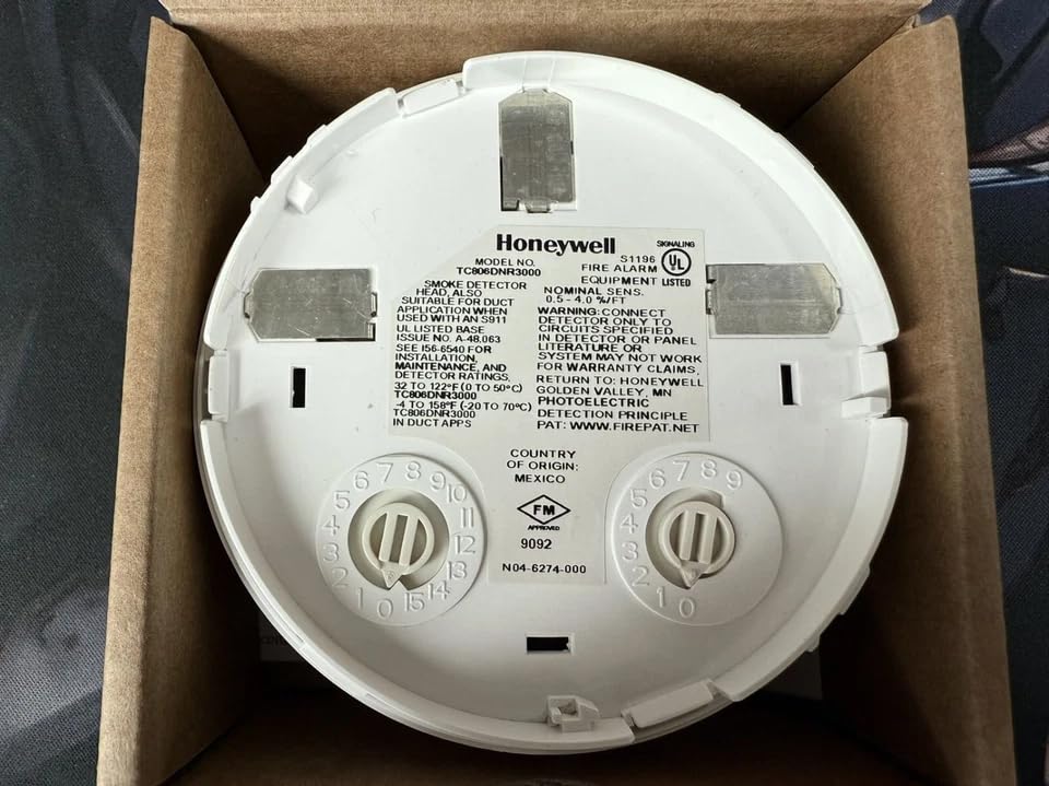 TC806DNR3000 Detector TC806DNR