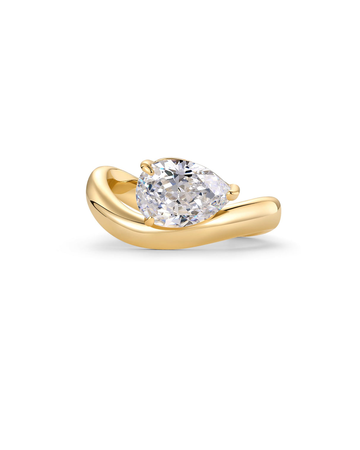 PAVOI 14K Yellow Gold Plated Pear Solitaire Premium Cubic Zirconia Engagement Ring for Women - Trendy Wedding Wavy Band Promise Ring - Size 8