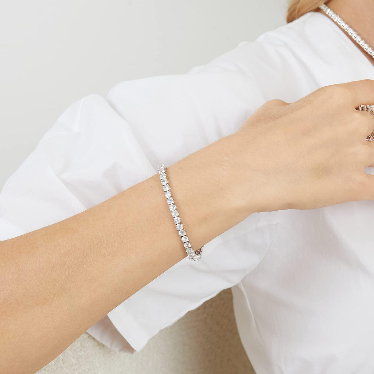 Gemsme 4.0MM Tennis Bracelets for Women - 18K White Gold Plated 4mm Round Cut Cubic Zirconia Classic Tennis Bracelet for Women/Men 7 inch