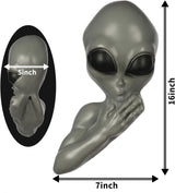 Alien Tree Peeker Outdoor Decoration