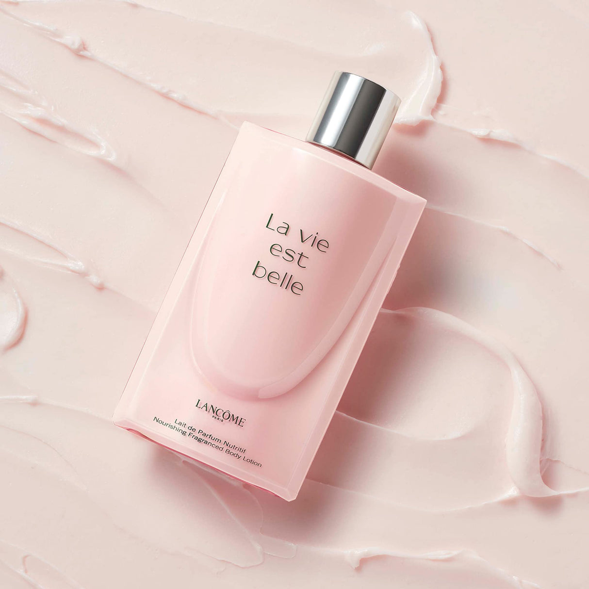 Lancôme La Vie Est Belle Scented Body Lotion - Smoothes, Illuminates & Hydrates Skin - With Iris, Patchouli, Vanilla & Spun Sugar - 6.7 Fl Oz