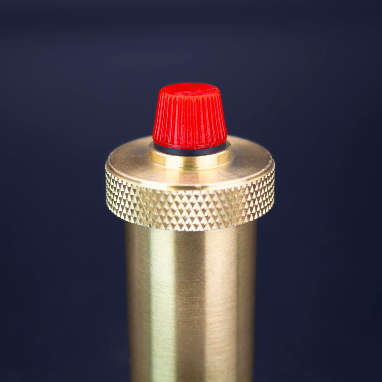 Kudos-Trading - 15mm Automatic Air Vent Valve Easy Install Reliable Air Purging Anti Leak Design Ideal for Home Central Heating Systems & Radiators Durable Brass Construction Energy Saving