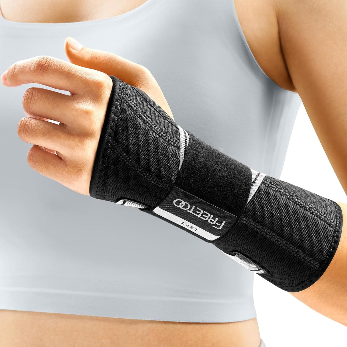 FREETOO Carpal Tunnel Wrist Brace Night Support Fit Left Hand for Work, Pain Relief Wrist Splint for Tendonitis, Arthritis, Sprain, Fit Women and Men, Wrist Immobilizer for Sleeping (XS, Black/Grey)