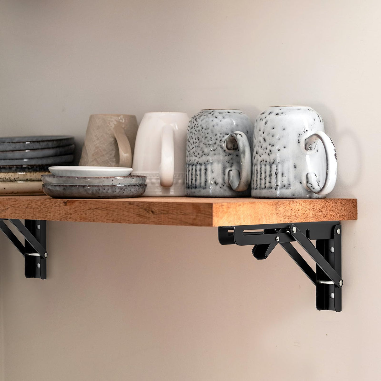 Ravinte 2 Pack 18 Inch Folding Shelf Brackets – Matte Black, Heavy Duty Collapsible Brackets for Tables and Benches – Space-Saving Design