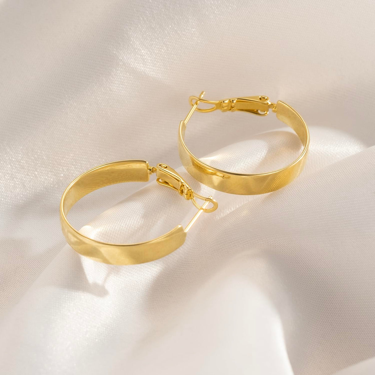 KATIE OTTE Hoop Earrings 14K Gold Hoop Earrings for Women