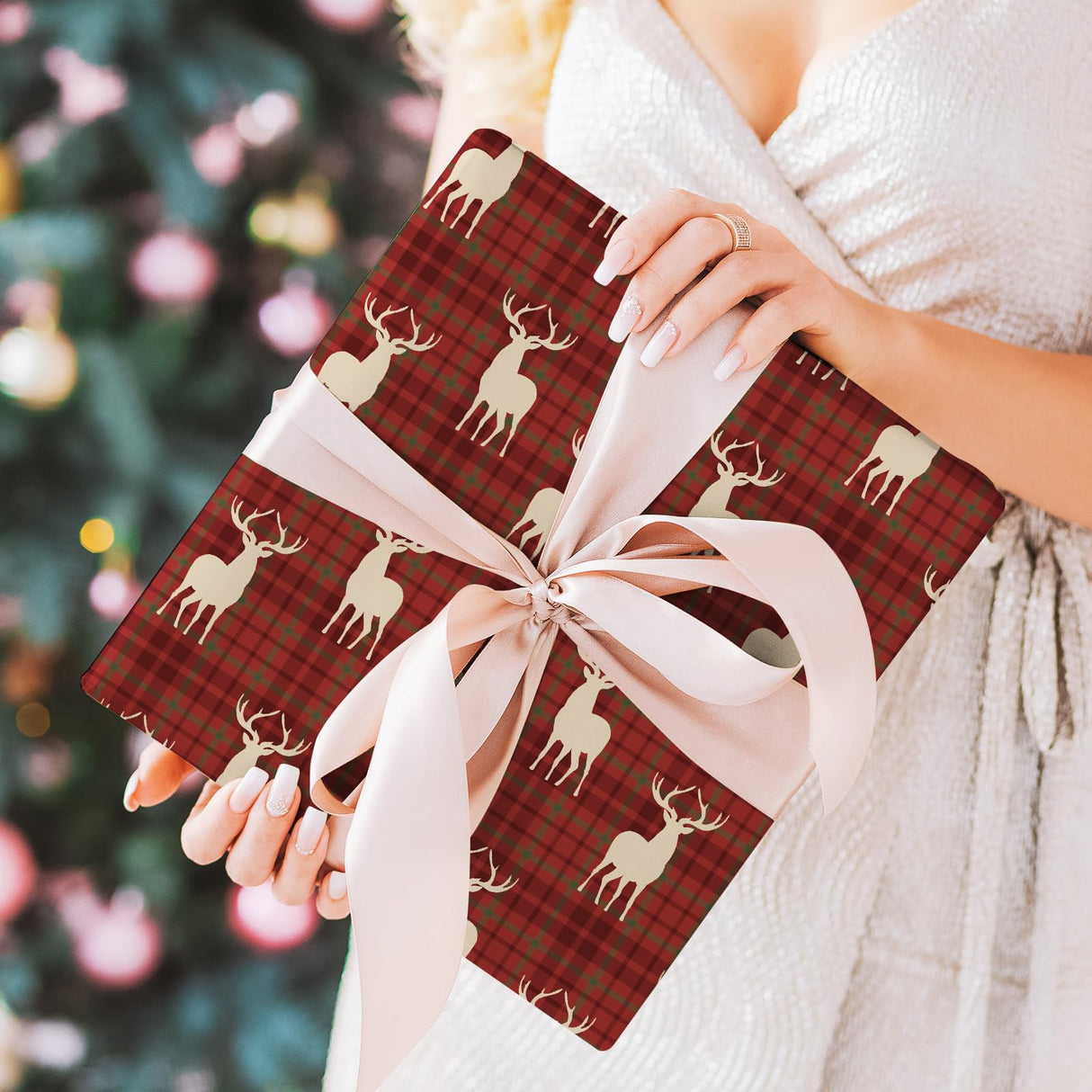 Whaline 12Pcs Cotton Fabric Bundles Woodland Poinsettia Reindeer Tree Printed Fat Quarters Plaid Xmas Sewing Fabrics for Christmas DIY Handmade Crafting, 18 x 22 Inch