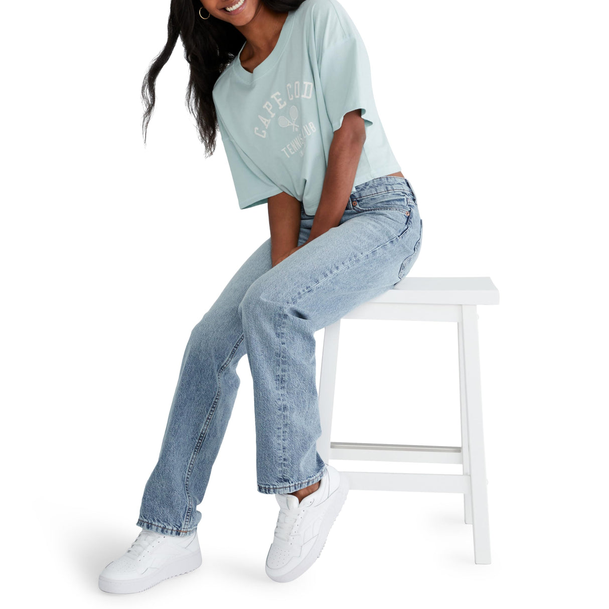 AEROPOSTALE Women's Low Rise Baggy Jean, Medium Wash1