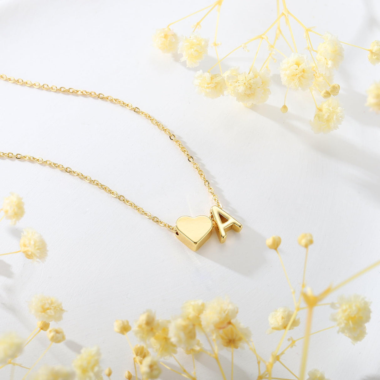 Turandoss L Initial Heart Necklace for Kids, Teen Girl Gifts Trendy Stuff