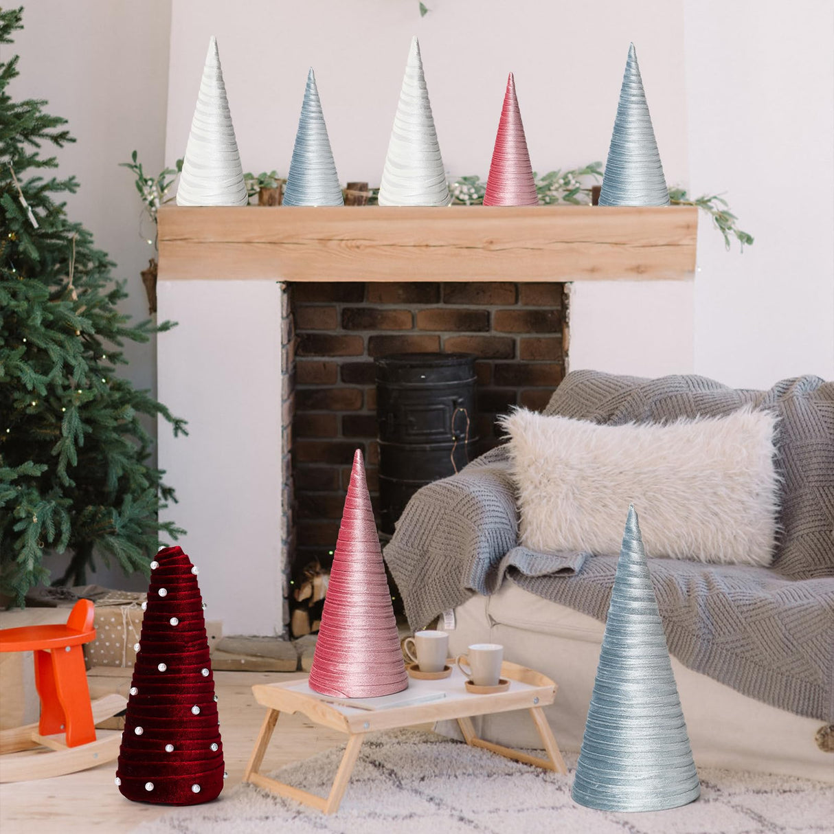 TFTAFAN Paper Mache Cones Brown Craft Cones Open Bottom Cardboard Craft Cones for Halloween Christmas Valentine's Day DIY Gnomes Ornament Christmas Cone Tree Decorations (8)