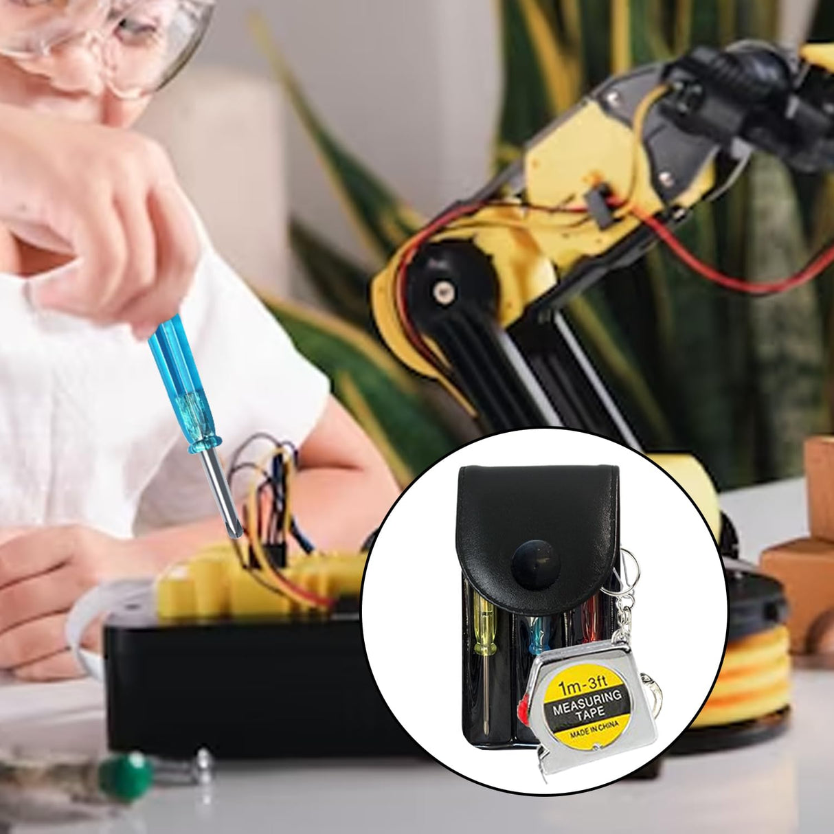 24 Pcs Mini Screwdriver Keychain Tape Measure Keychains Set Keychain Tape Measure Mini Screwdrivers in Pouch Keychain for Birthday Party Favors ，Adult Tool Party Prize for Father's Men Gifts