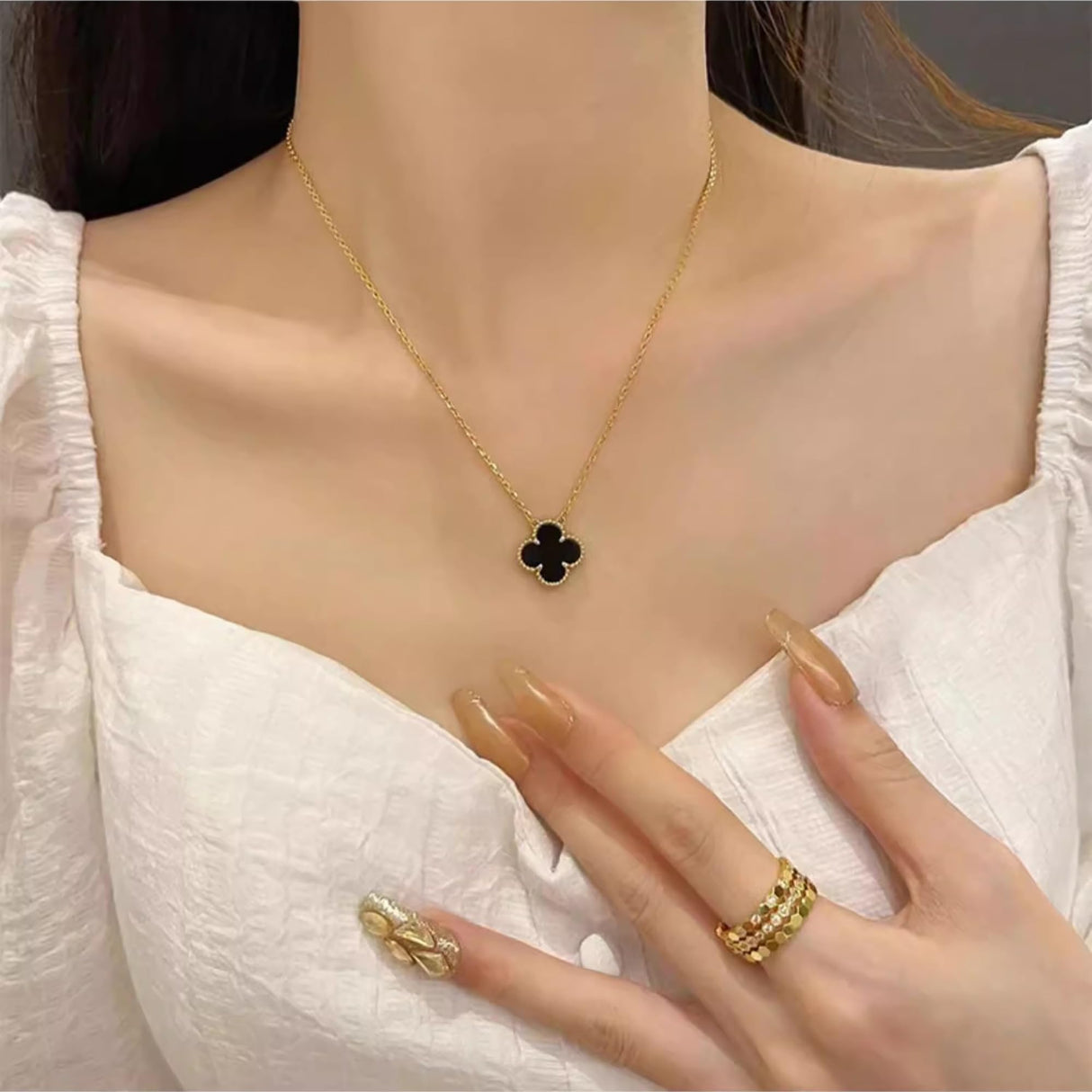 AIPPK 18K Gold Plated Clover Pendant Necklace Set for Women Fashion Four Leaf Clover Necklace Lucky Simple Jewelry Gifts for Women 3Pcs