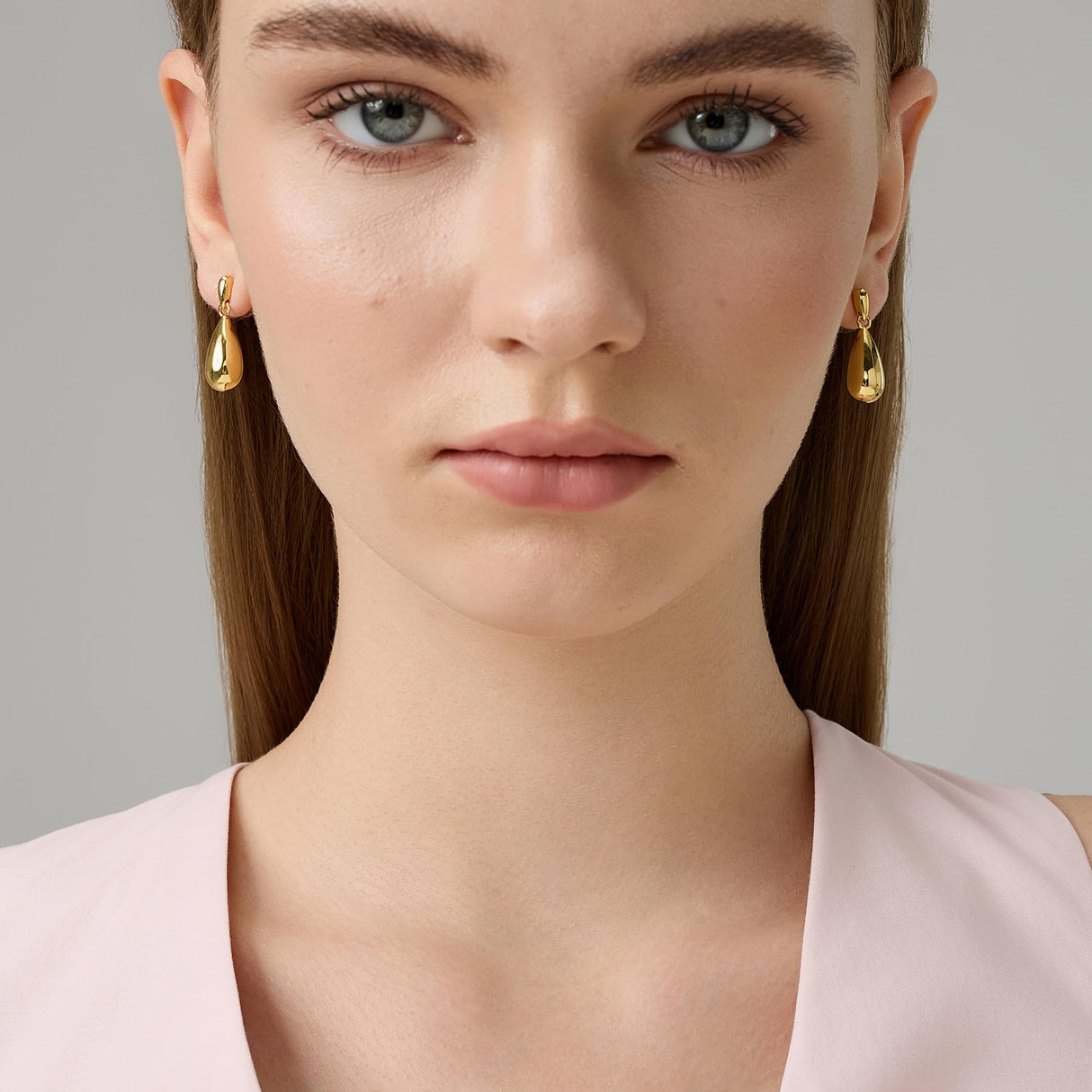 FRUMOS 18K Gold Plated Mini Teardrop Dangle Earrings for Women, 925 Sterling Silver Post Earrings, Lightweight Fashion Jewelry