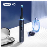 Oral-B iO Ultimate Clean Electric Toothbrush Head, Twisted & Angled Bristles for Deeper Plaque Removal, Pack of 4, Suitable for Mailbox, Black