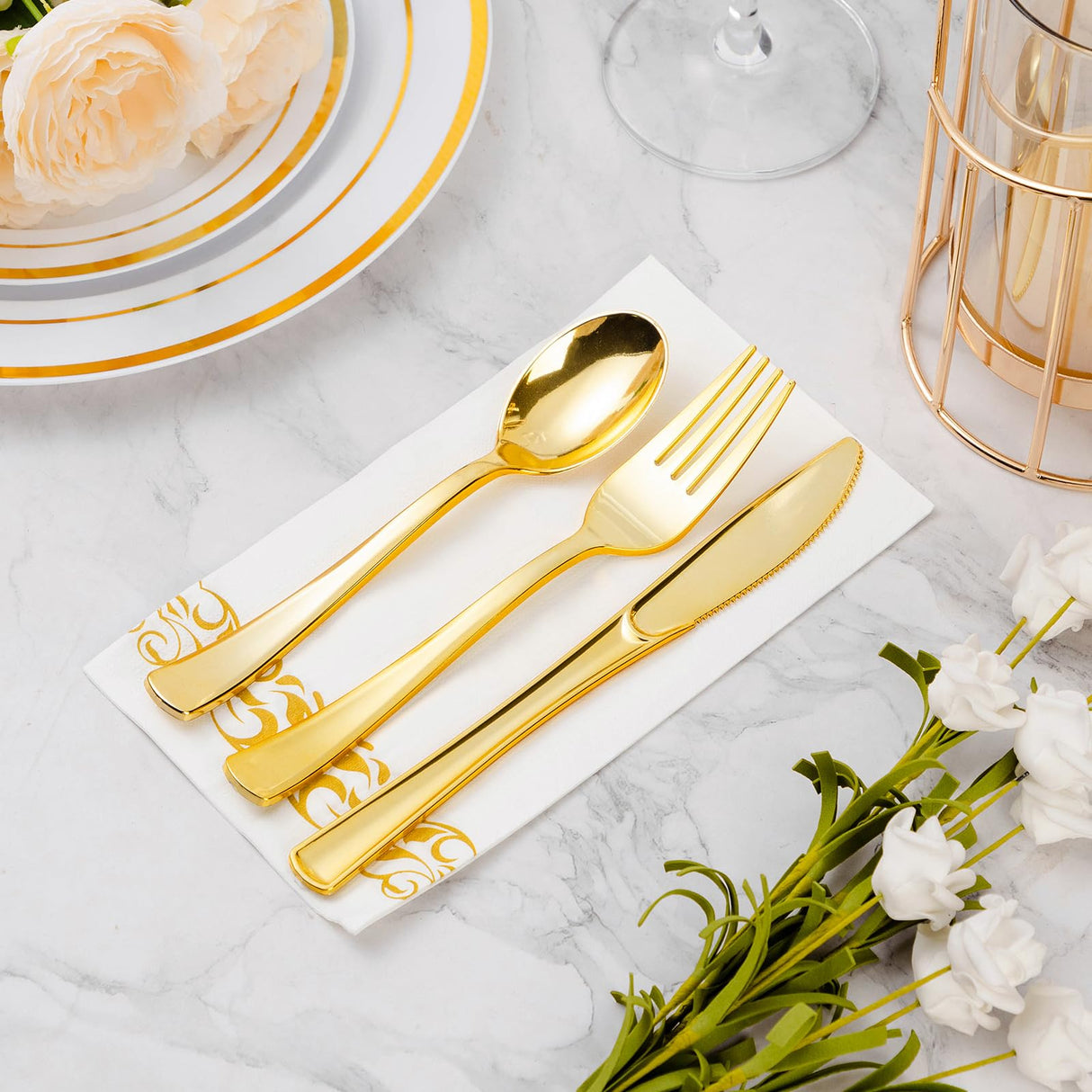 BESTVIP 200 Pack Disposable Paper Napkins,3-Ply Dinner Napkins with Gold Trim for Guests,Bathroom Paper Hand Towels Soft and Absorbent,Perfect for Christmas,Kitchen,Dinner,Party,Wedding or Event