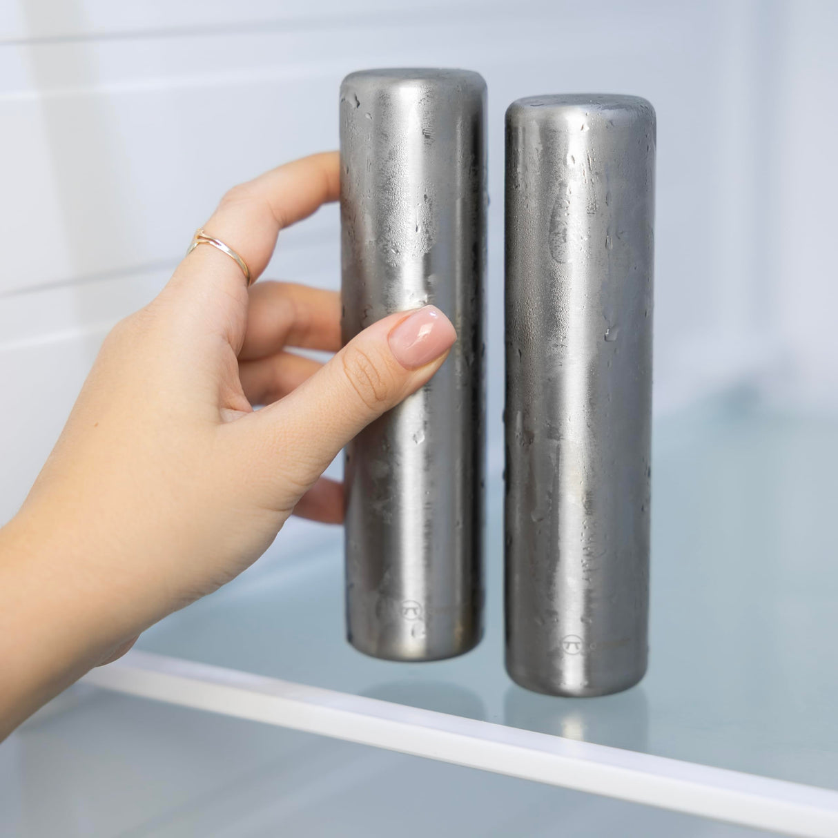 Outset Stainless Steel Cylinder Ice Packs, Set of 2 Metal Lunch Box Coolers