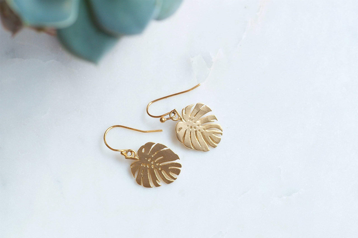 Palm Leaf Dangle Earrings for Women - Lightweight Gold Botanical Jewelry, Handmade Nature-Inspired Gift for Mom
