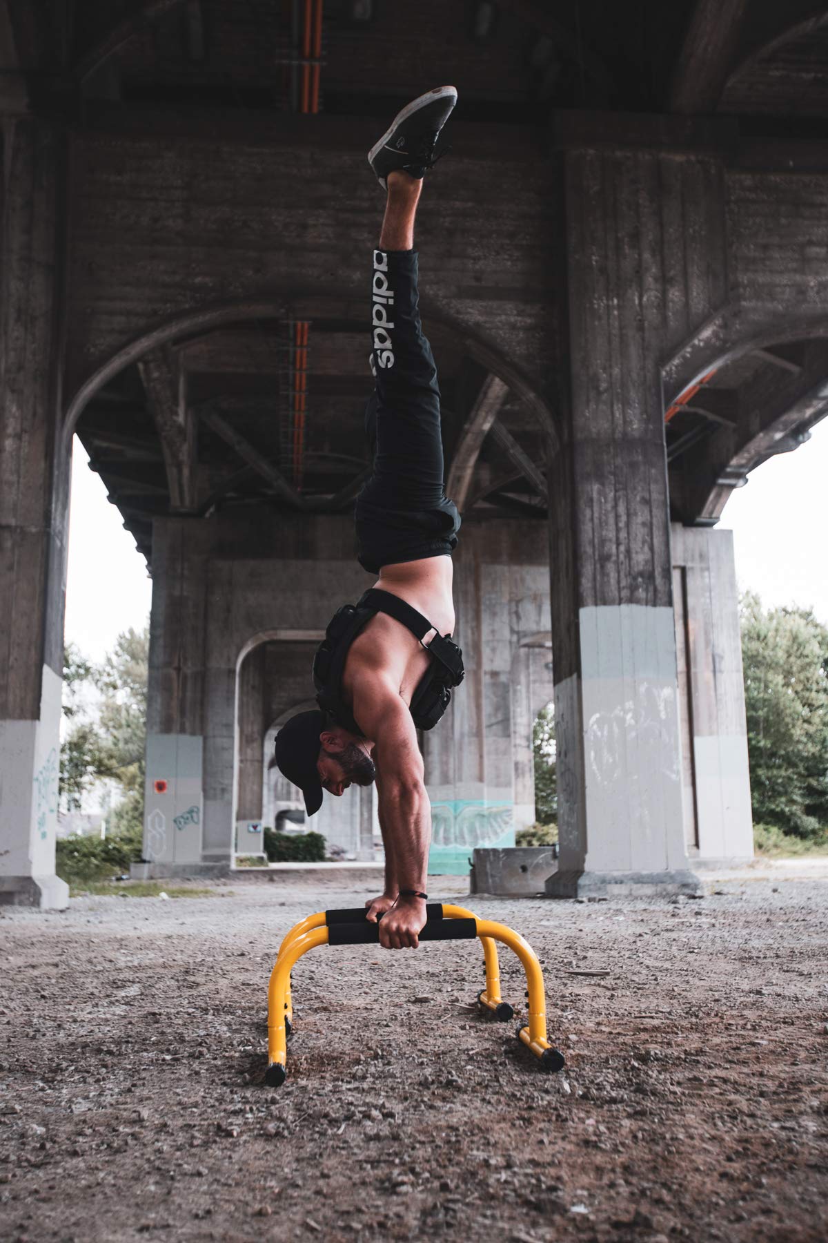 MVRK Weighted Vest Men 35lbs - Weighted Workout Vest With Removable Iron Weights, Heavy Duty Weighted Exercise Vest For Functional Training & Calisthenics - Weight Vest for Men and Women