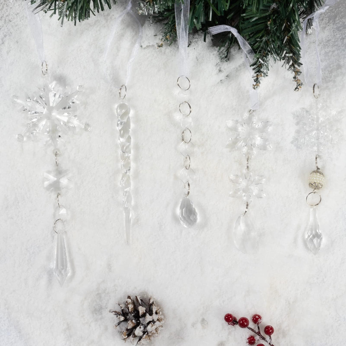 Christmas Tree Decoration Crystal Ornaments - 32pcs Acrylic Christmas Ornaments Snowflake Icicle Drop Crystal Hanging Ornaments for Xmas Tree Winter Holiday Frozen Party Decorations