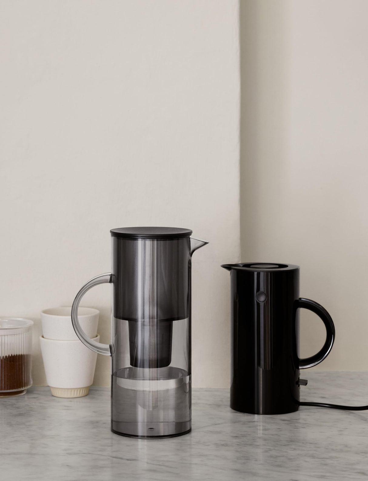 Stelton 2 Litre Water Filter Jug, Smoke