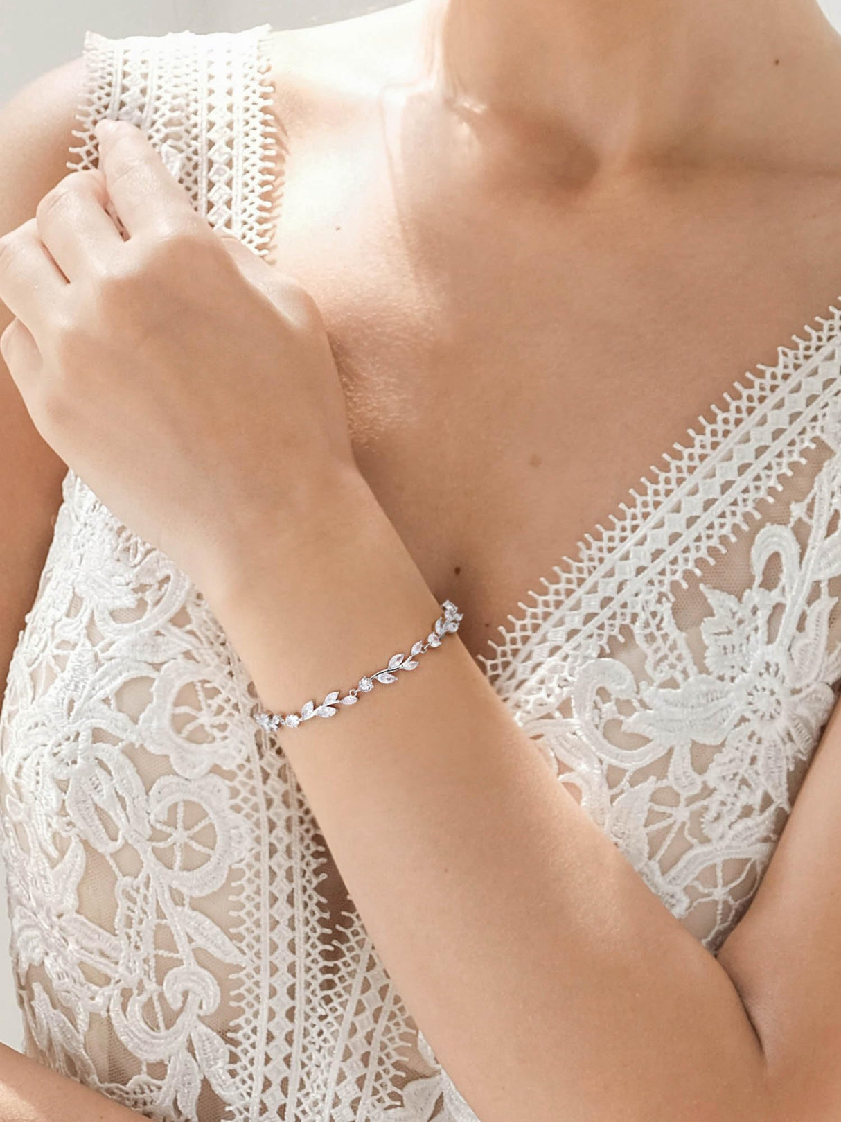 SWEETV Cubic Zirconia Wedding Bridal Bracelet for Brides,Bridesmaids, Silver Crystal Elegant Tennis Bracelet for Women Prom Jewelry Gifts (Style6-Silver)