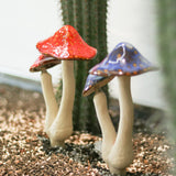 Mushroom Yard Decor - 2pcs Ceramic Mushroom Statue for Garden, Fairy Garden Stakes Ceramic Lawn Ornament Decor Plants Stake