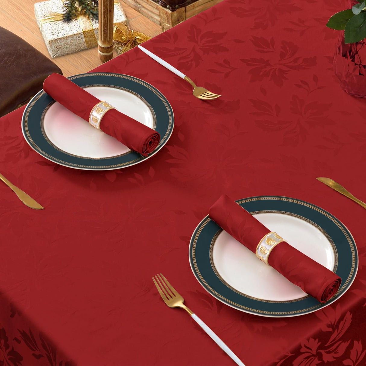 Romanstile Christmas Jacquard Rectangle Tablecloth - Winter Waterproof Damask Floral Decorative Table Cloths Heavy Weight Fabric Table Covers for Dinner/Parties/Holiday - 60 x 102 Inch, Red