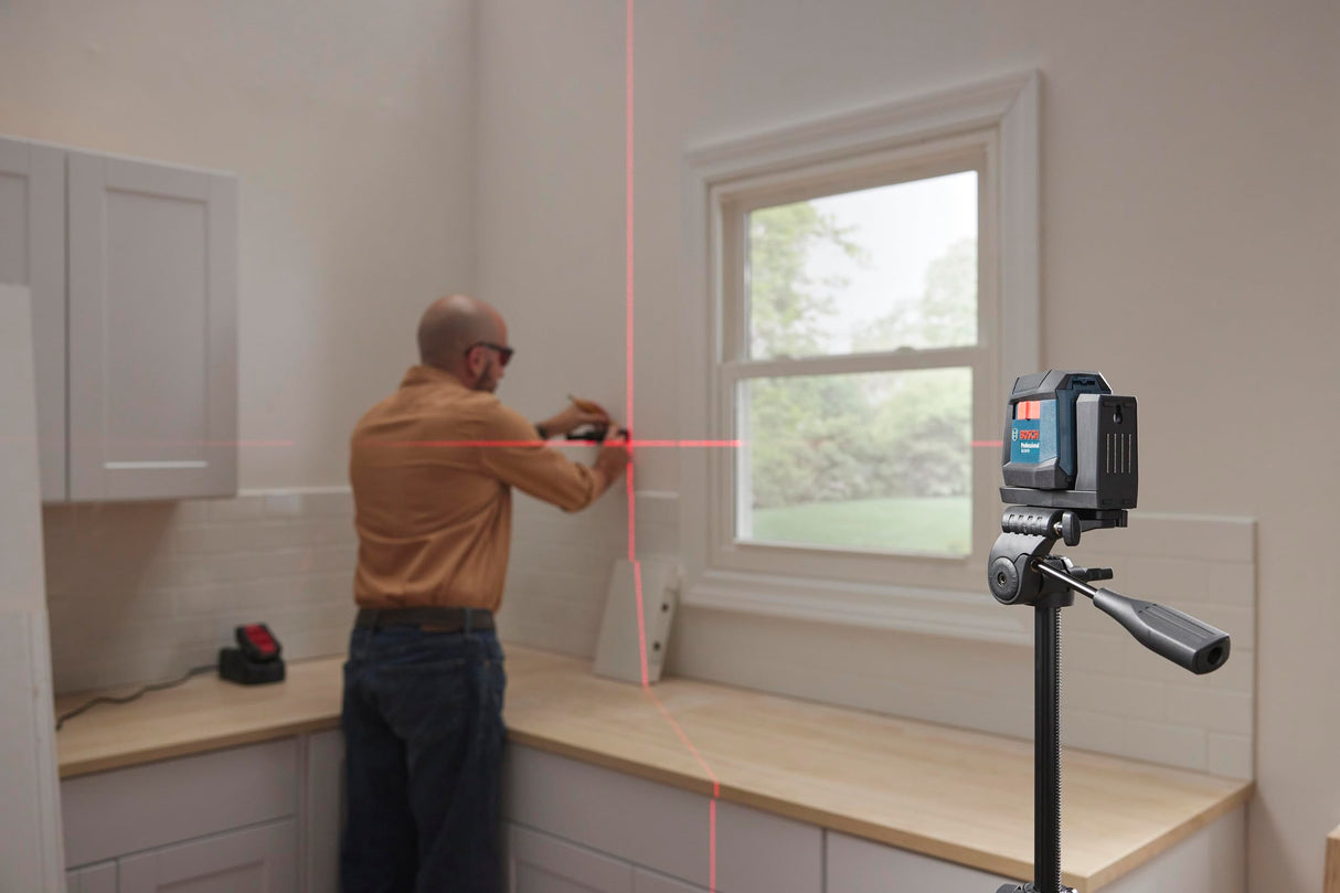 BOSCH GLL50-20 50 Ft Self-Leveling Cross-Line Laser, Includes Integrated Magnetic Mount & 2 AA Batteries