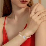 Aihitero Christmas Sister Gift, Flower Bangle Bracelet with 'Always My Sister Forever My Friend' Message, Rose Gold Women Jewelry, Valentines Day Xmas Birthday Present from Bestie BFF Sibling Brother