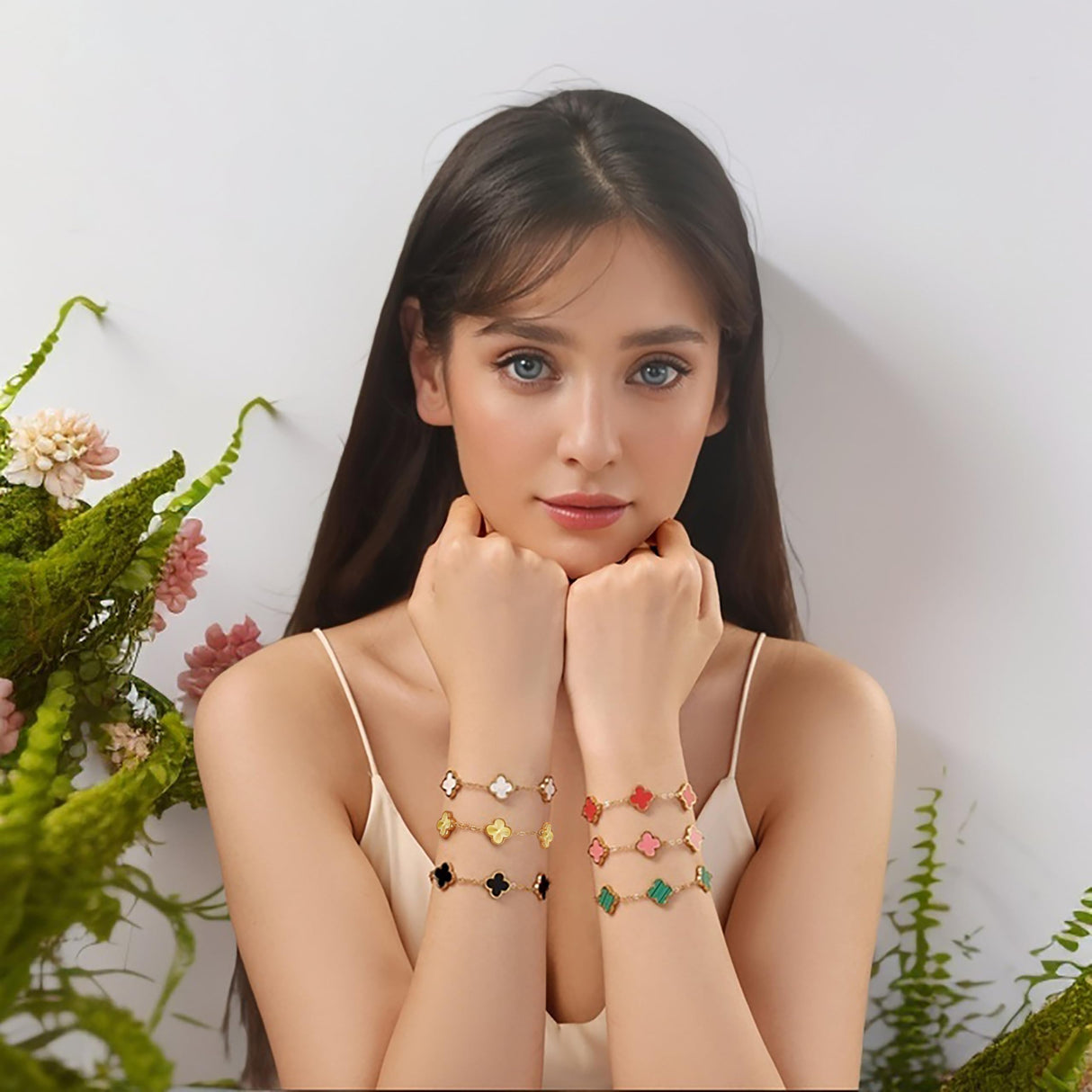 iGenztech (Sturdy Version) 18K Gold Plated Bracelets for Women Men (Double Sided) Four Leaf Clover Cute Trendy Lucky Braclet (Adjustable) Fit Wrist Within 8 Inch, Gold White Black Green Blue Red Pink