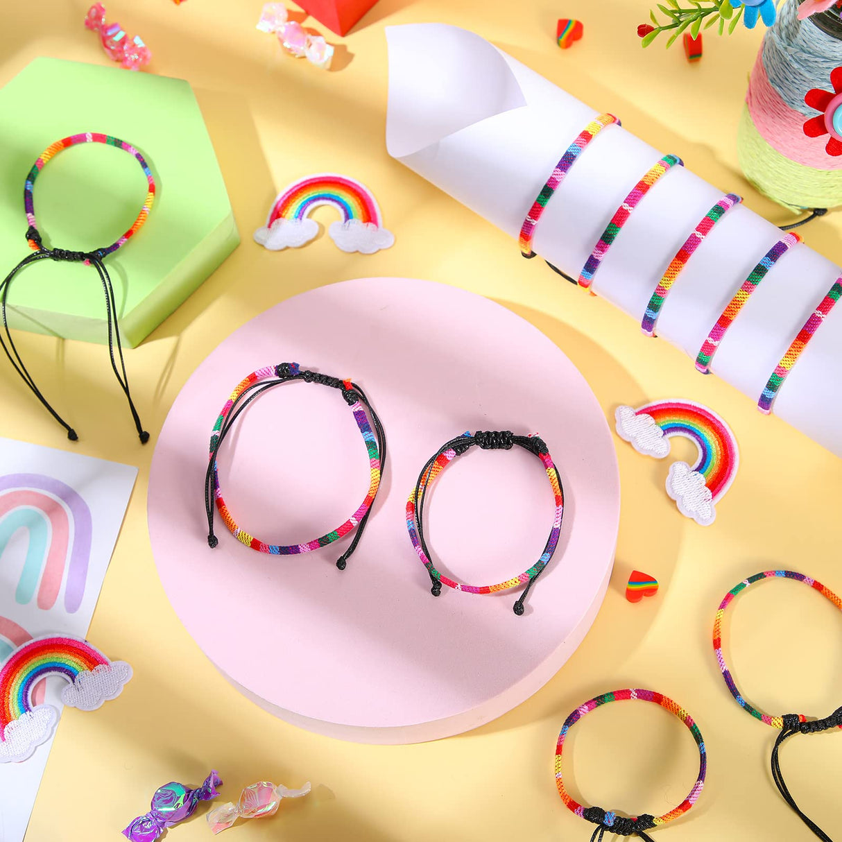 Cunno 100 Pcs LGBT Pride Month Bracelet for Men and Women, Weave Rainbow LGBTQ Braided Rope Friendship Bracelet Adjustable Bisexual Bracelet Handmade Woven Festival Accessories for Gay Lesbian