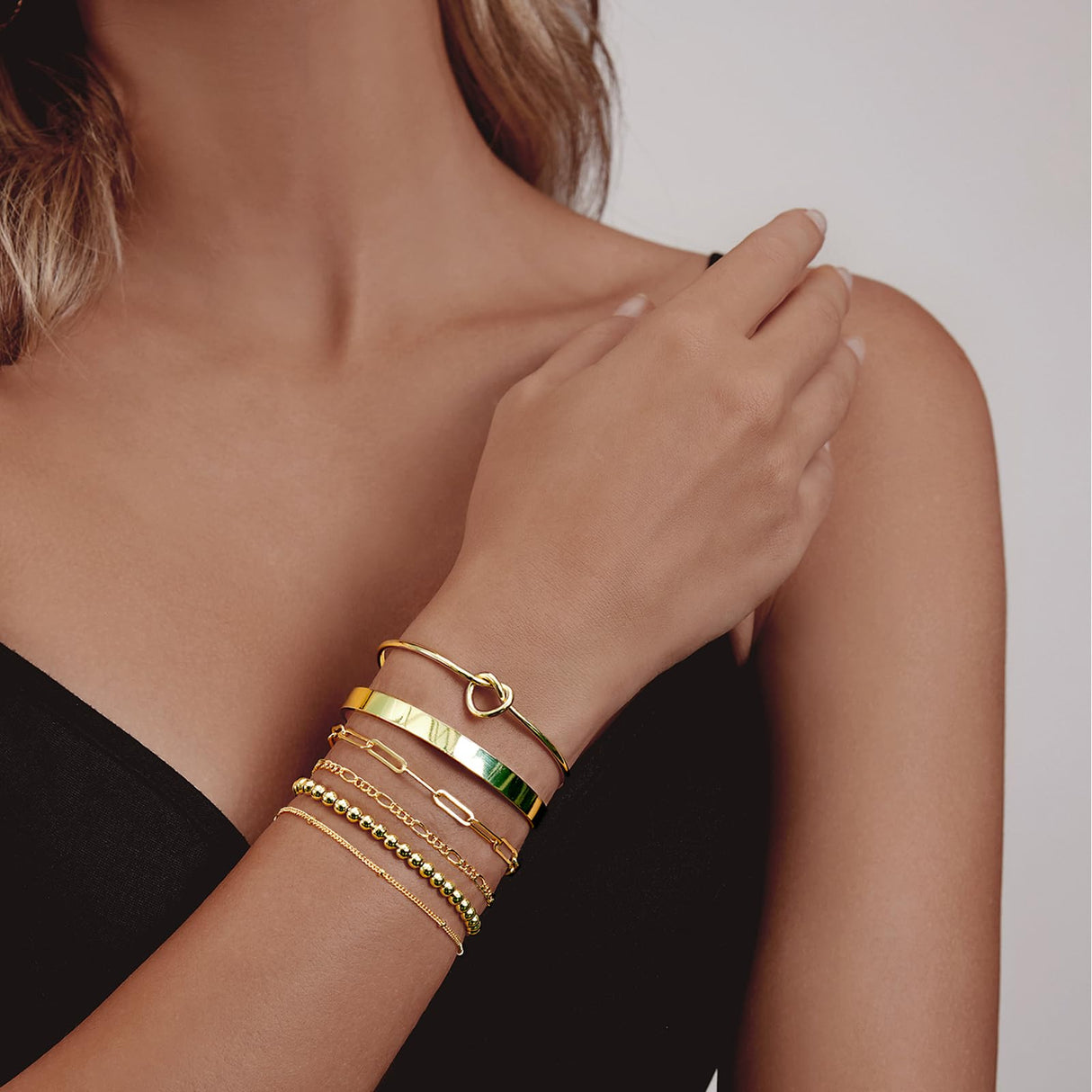 HERIER Gold Bangle Bracelets Stack for Women 14K Gold Plated Cuff Bracelet Set Jewelry for Women Trendy