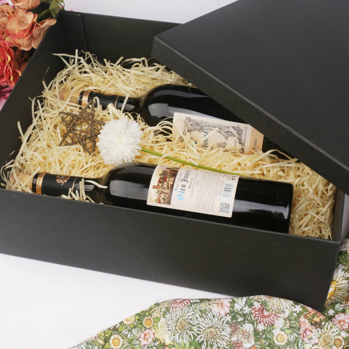 YINUOYOUJIA Large Gift Box 16.5x13x5.5 inches,Black Boxes for Presents,Birthday,Valentine's Day,Mother's Day,Christmas,Anniversary