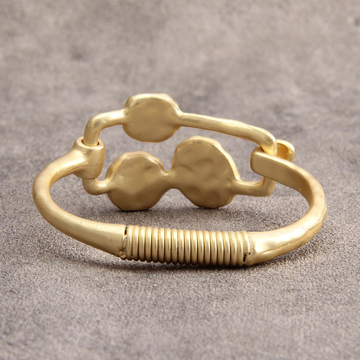joymiao Gold Bracelet for Women Trendy Chunky Thick Gold Bangles Bracelet