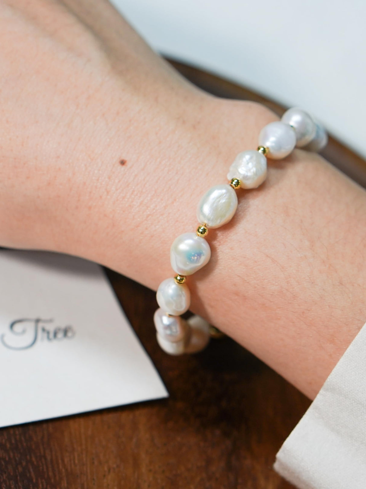 BEMDOFIG Irregular Baroque Pearl Bracelets Pearl Bangle 18K Gold Plated Buckle Freshwater Pearl Bracelets Everyday Jewelly for Women (d)