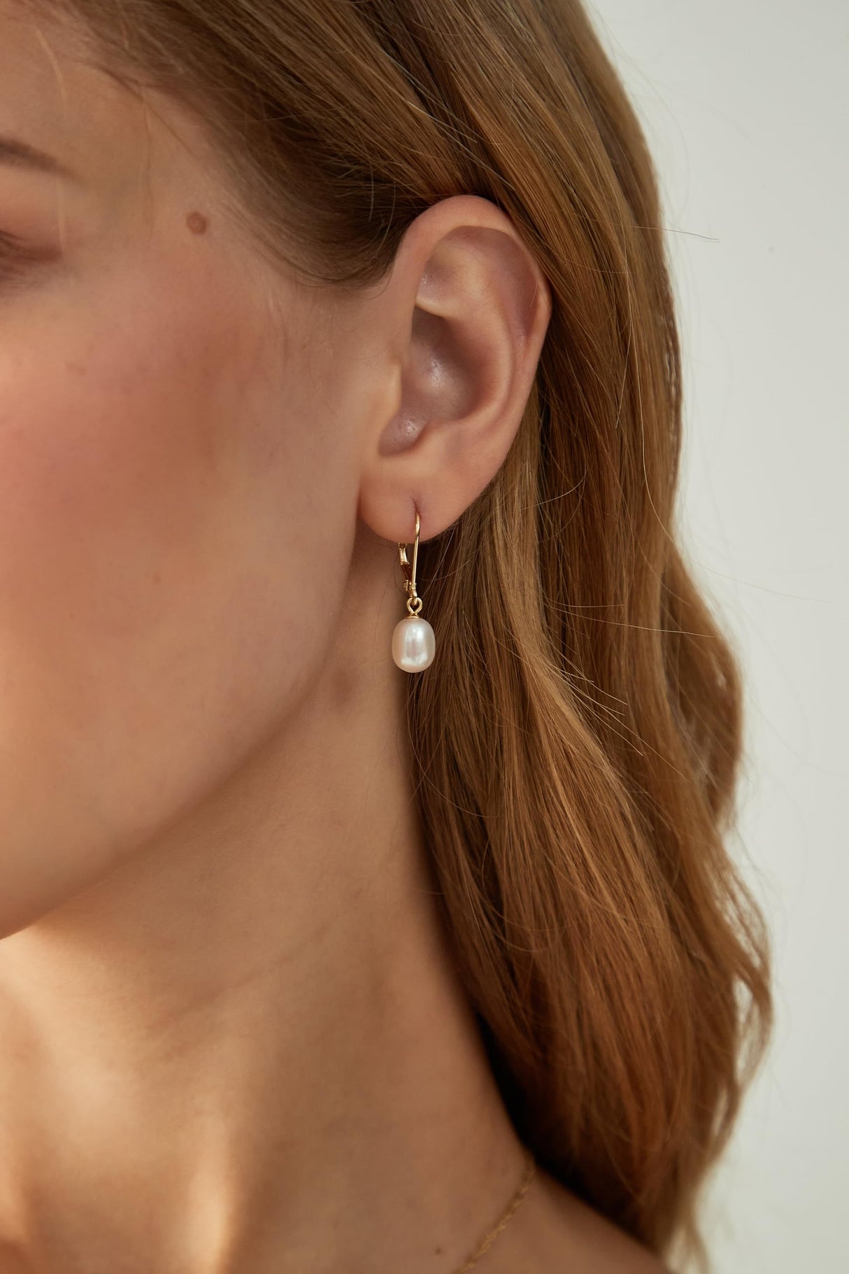 EAMTI Pearl Earrings for Women 925 Sterling Silver Post Drop Earrings
