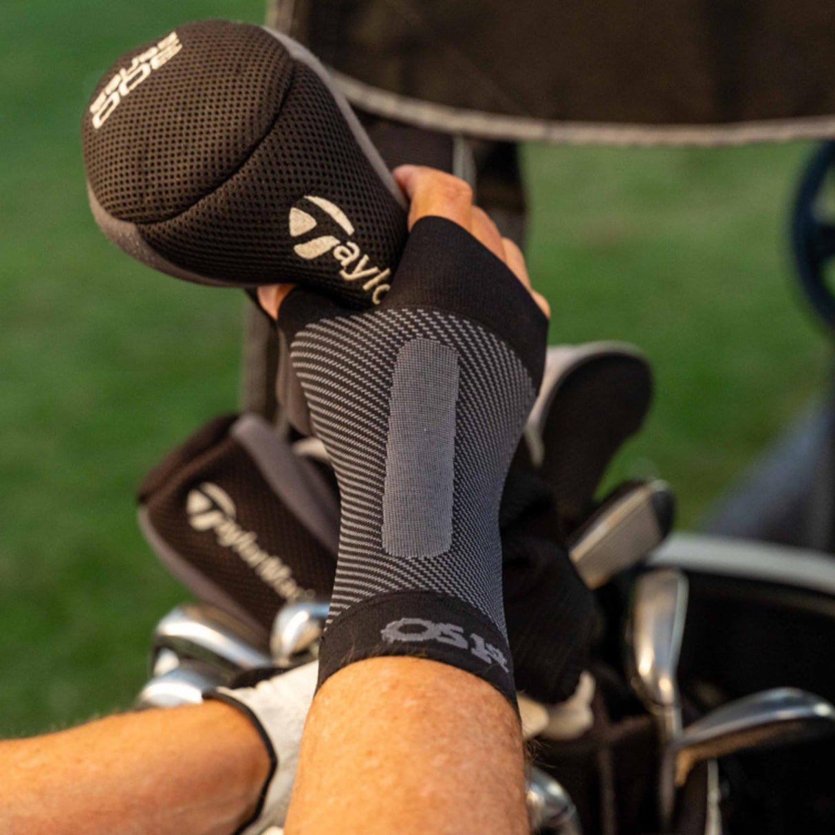 OrthoSleeve Newly Redesigned Patented WS6 Compression Orthopedic Brace - Compression Wrist Sleeve for Arthritis, Boosting, Pain Relief, Carpal Tunnel