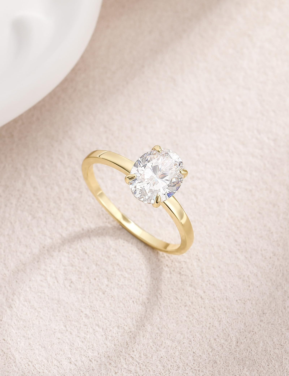 EAMTI Travel Engagement Rings for Women Oval Cut Wedding Bands Size 7
